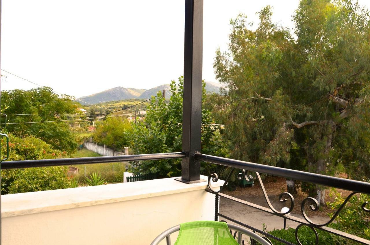 Kostas' Garden Apartment Roda  Exterior foto