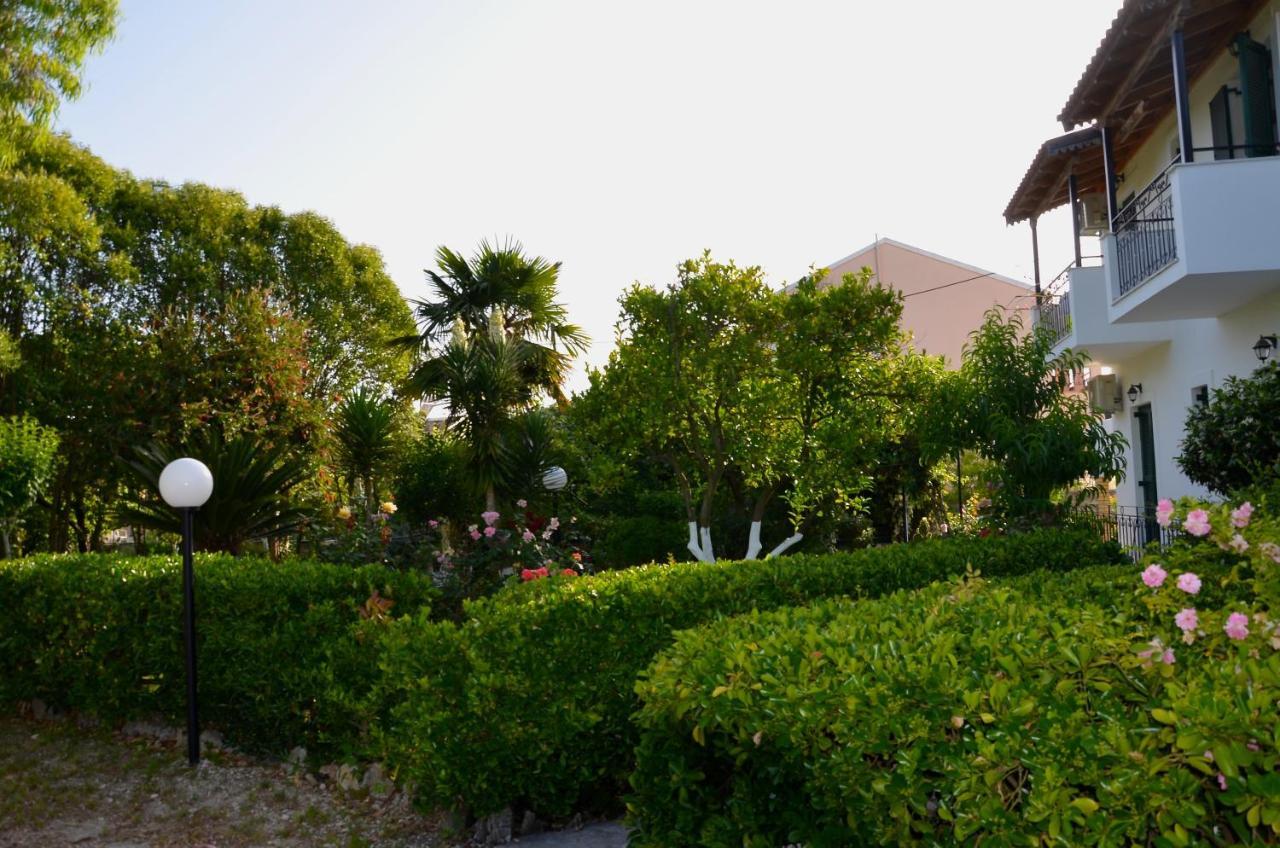 Kostas' Garden Apartment Roda  Exterior foto
